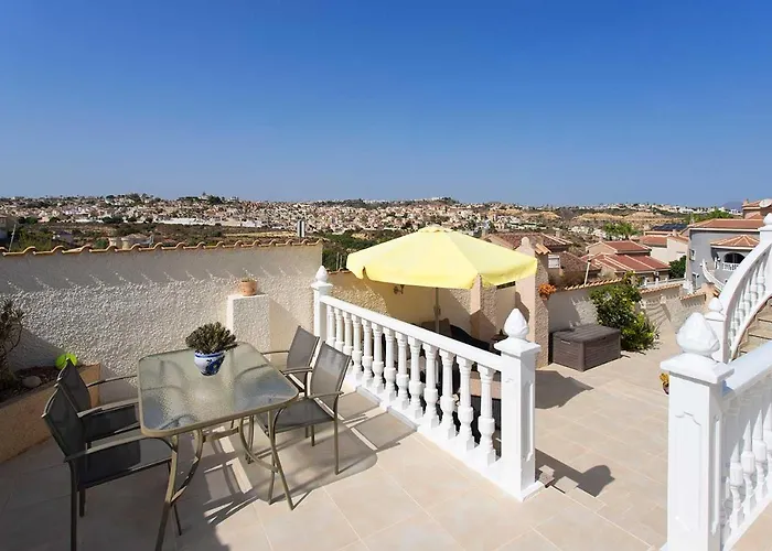 Ch Plara La Marquesa Golf Tatil Evi *