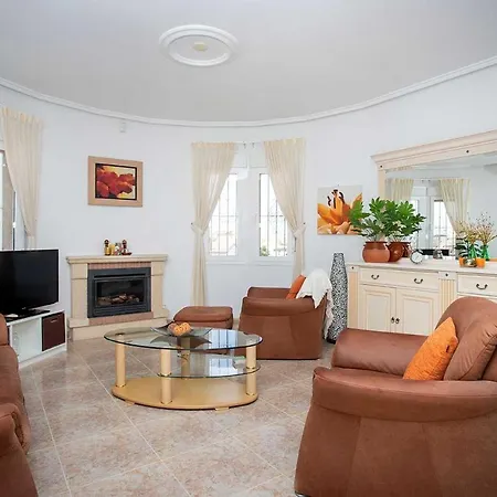 Ch Plara La Marquesa Golf Holiday home